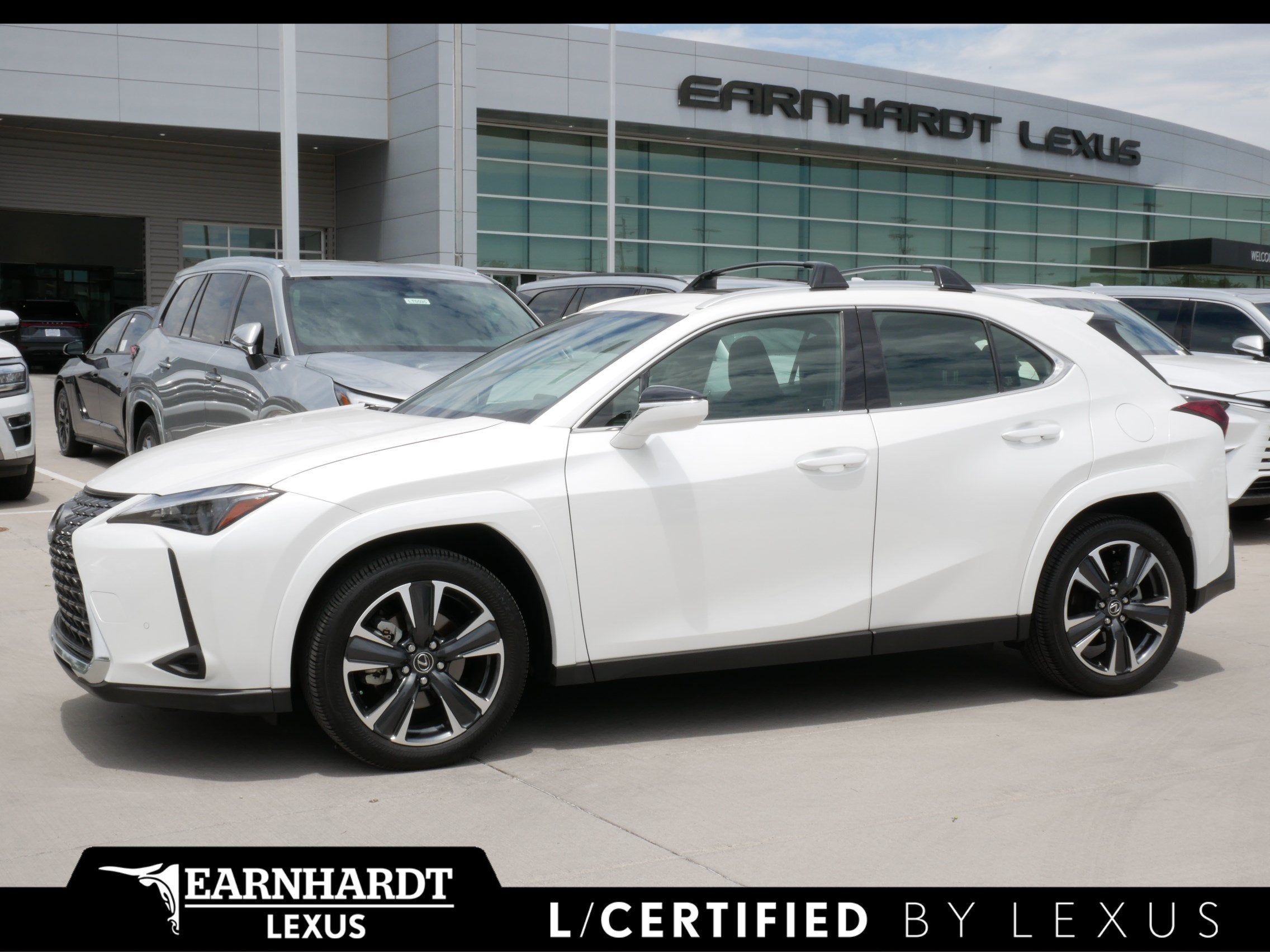 2025 Lexus UX
