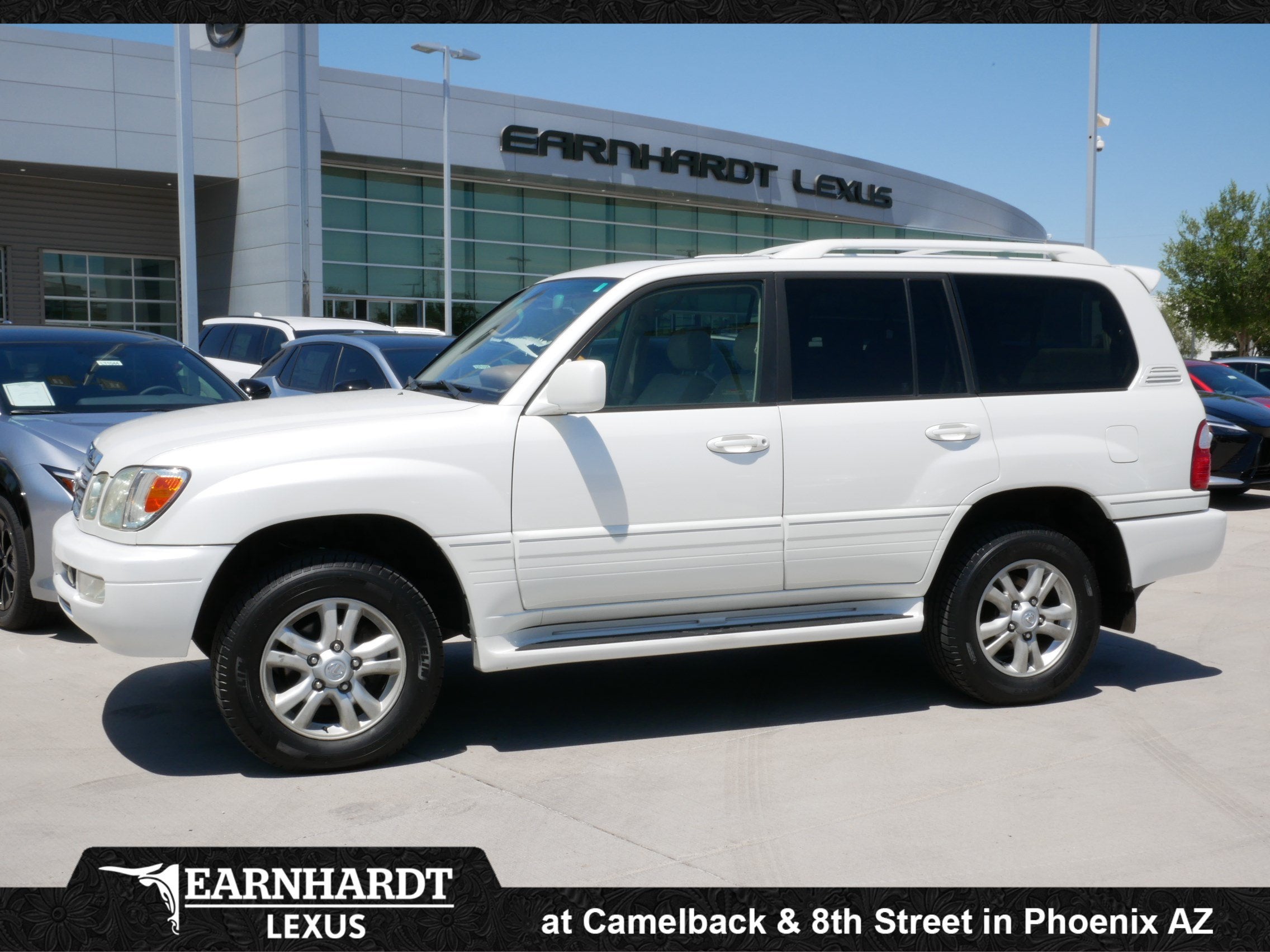 2004 Lexus LX 470